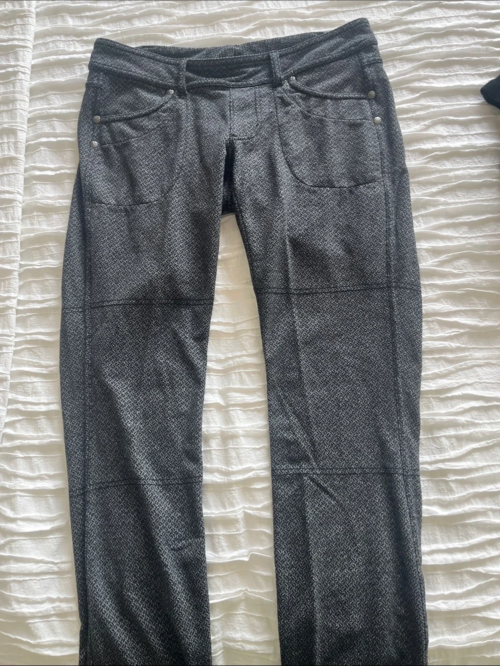 Athleta Black & White Herringbone Straight-Leg Pants